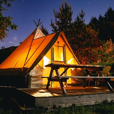 Camping Le Canada-Insolite Chiny Kültér fotó