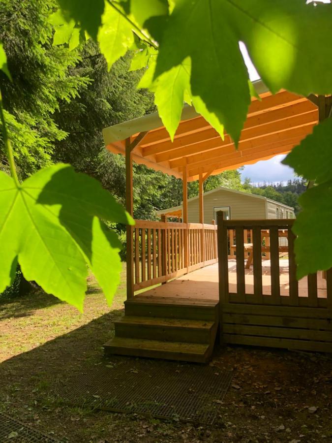 Camping Le Canada-Insolite Chiny Kültér fotó